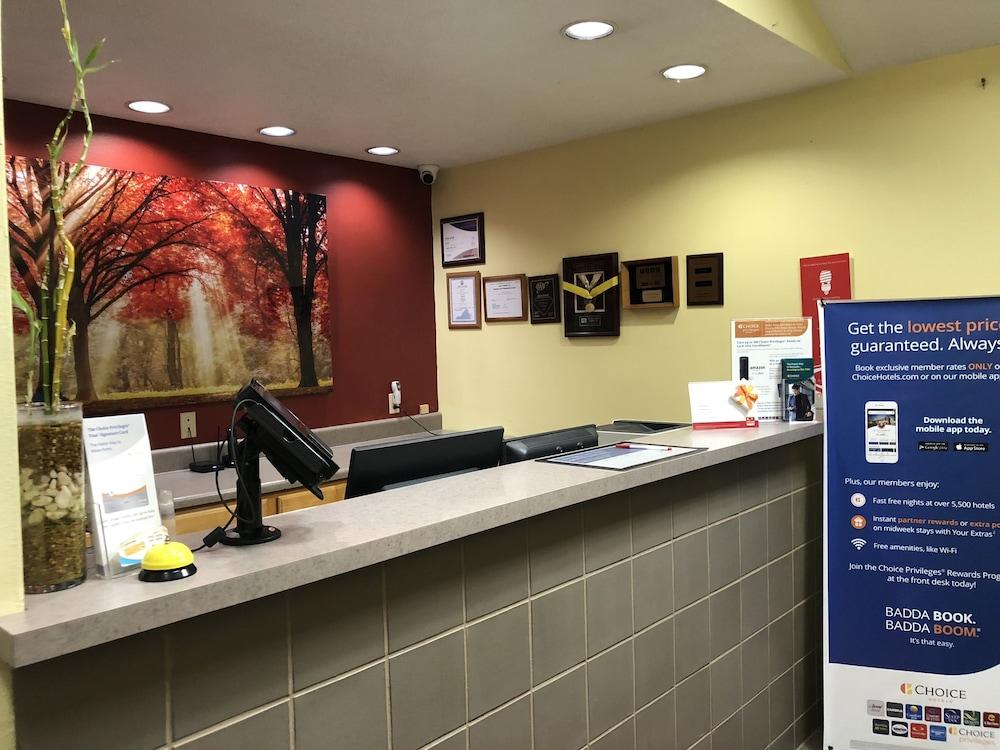 Econo Lodge Marion I-81 Luaran gambar