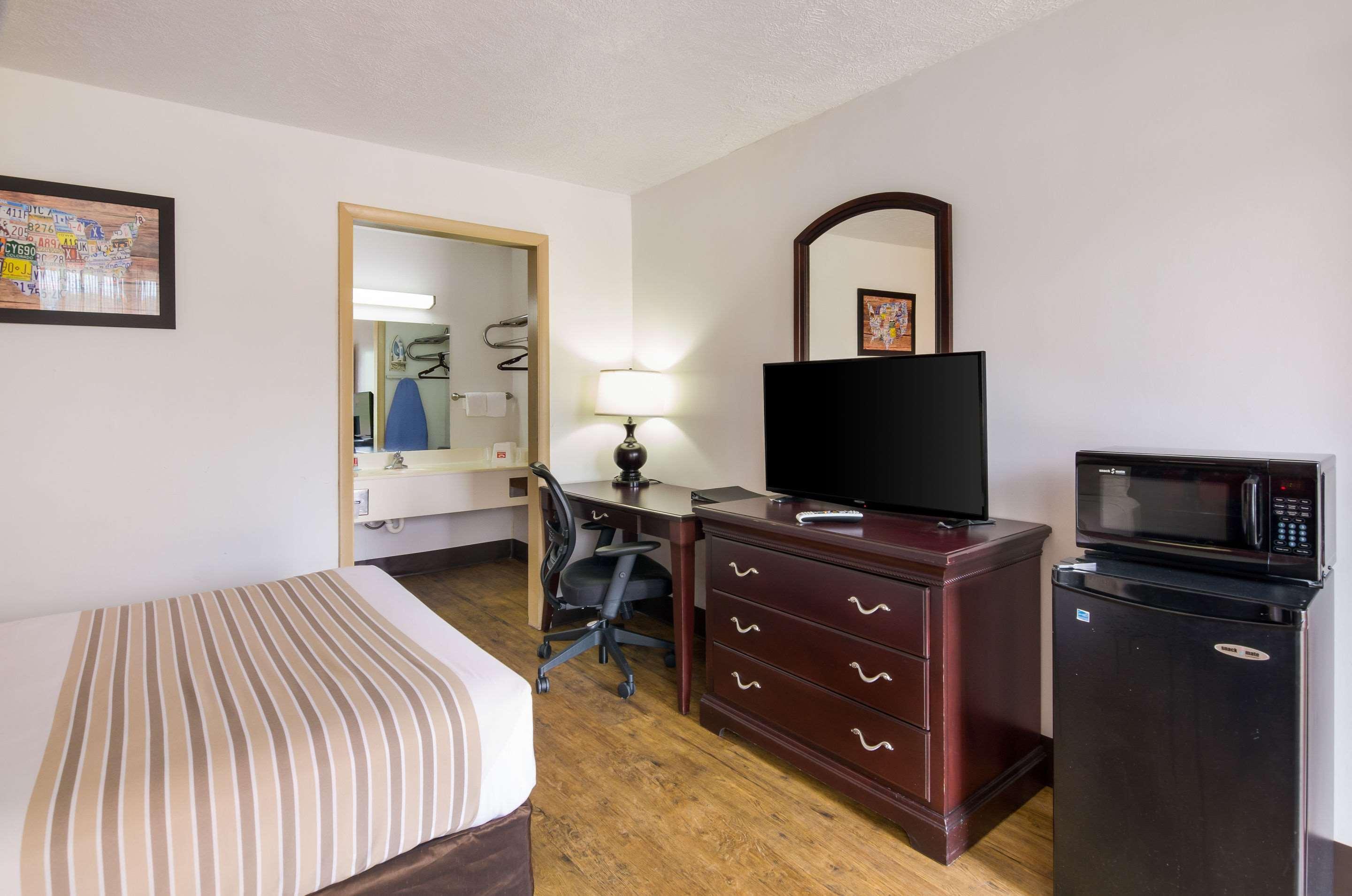 Econo Lodge Marion I-81 Luaran gambar