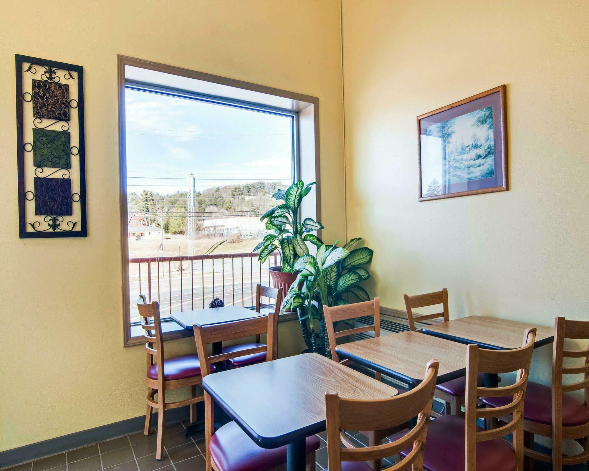Econo Lodge Marion I-81 Luaran gambar