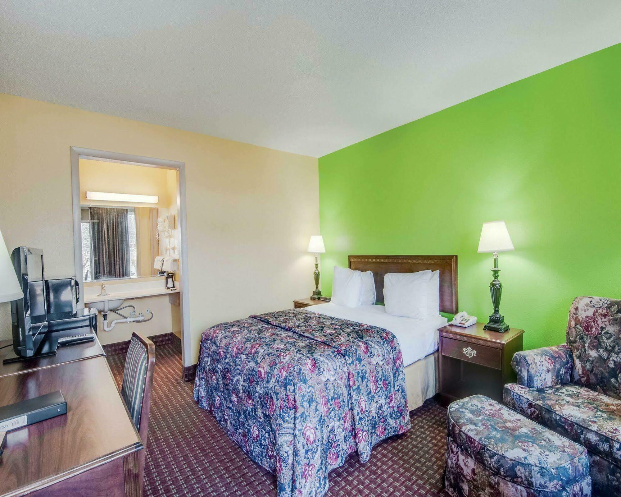 Econo Lodge Marion I-81 Luaran gambar
