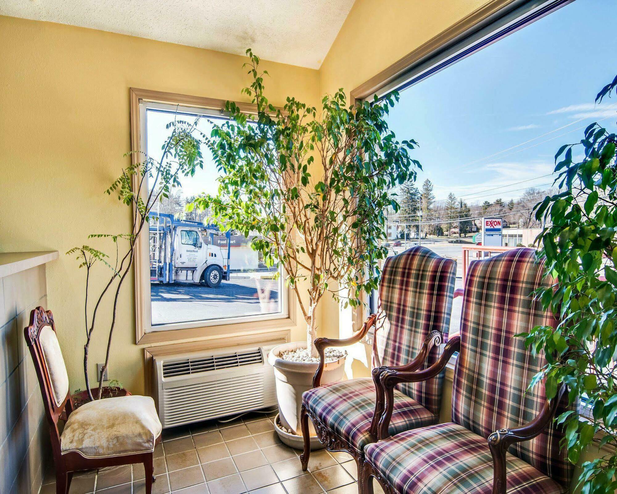 Econo Lodge Marion I-81 Luaran gambar